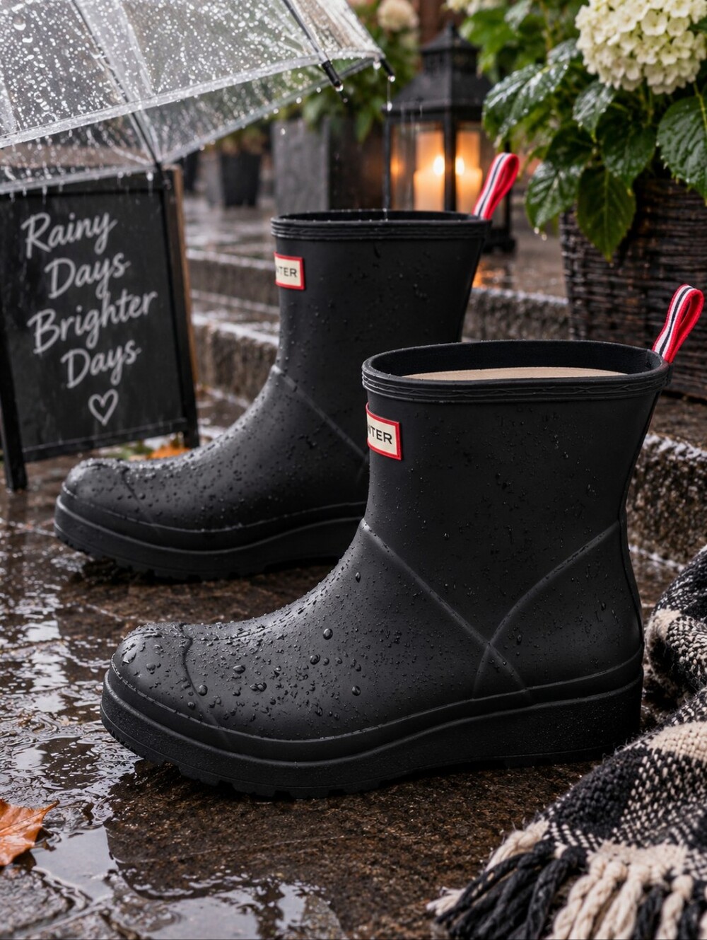 Hunter Play Short Rain Boots Matte Black Women's 10 NIB Waterproof